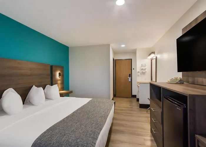 Surestay By Western Camp Hotel 2*